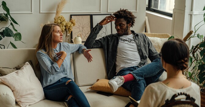 Breaking the Loop: When Couples Stop Feeling Heard and How Therapy Can Help image